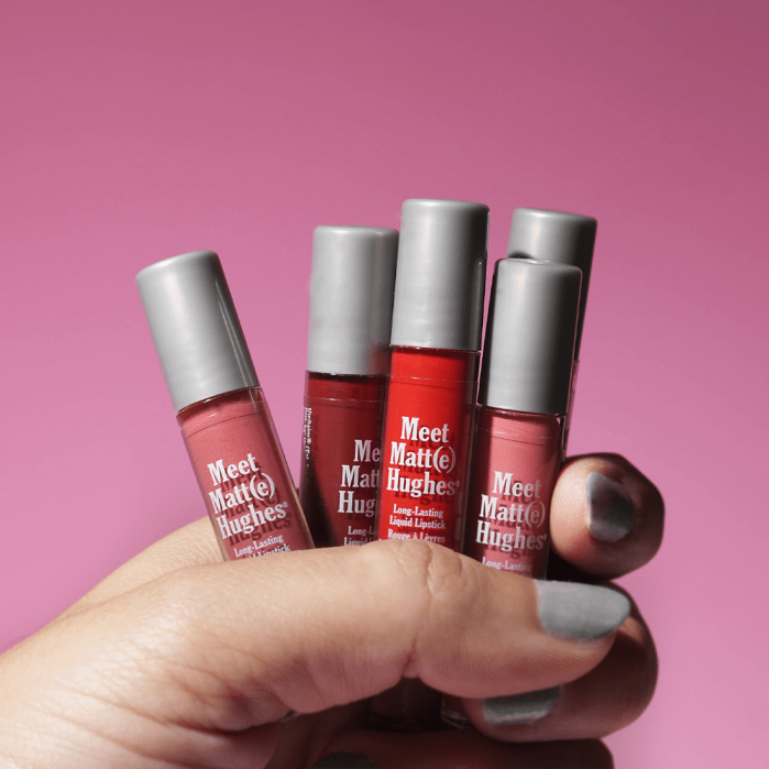 ذا بالم مجموعة 6 احمر شفاه سائل ميت مات هيوز theBalm Meet Matte Hughes Set of 6 Mini Lipsticks Limited Edition Vol2