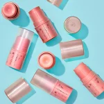 ايسنس بلاشر أحمر خدود كريمي ستيك بيبي جوت Essence Baby Got Creamy Stick Blush