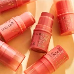 ايسنس بلاشر أحمر خدود كريمي ستيك بيبي جوت Essence Baby Got Creamy Stick Blush