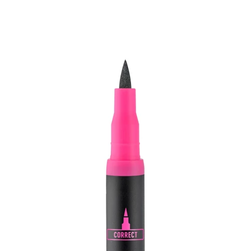 ايلاينر ايسنس لاين إت لايك أ برو درجة 01 أسود Essence Line It Like A Pro Eyeliner 01 Black 1.2ml