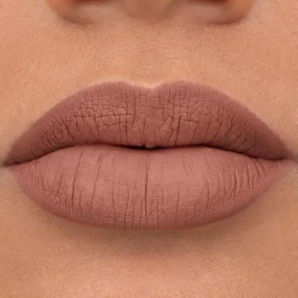 قلم تحديد شفاه ايسنس 01 سينامون سبايس essence 8h Matte Comfort Lipliner 01 Cinnamon Spice